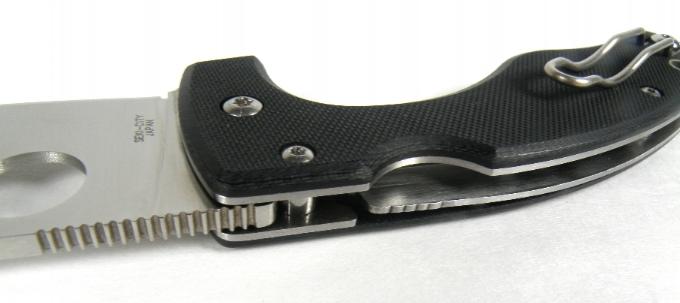 Spyderco Junior compression lock.jpg