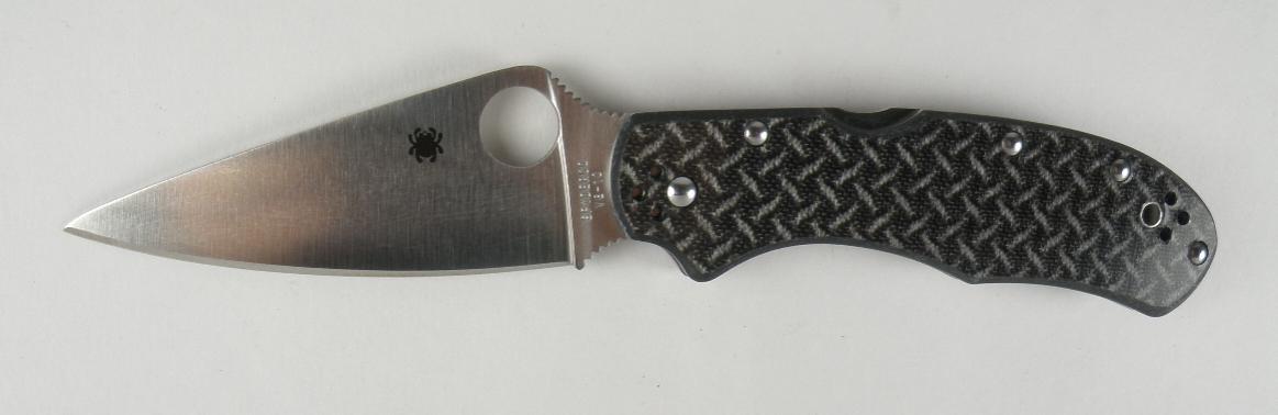 Spyderco R1.jpg