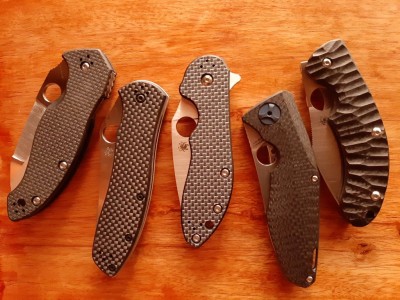 carbon fiber spyderco 01.jpg