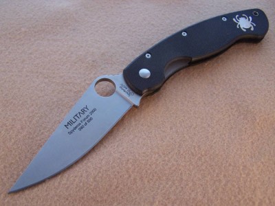 2000_spyderco_forum_military.jpg