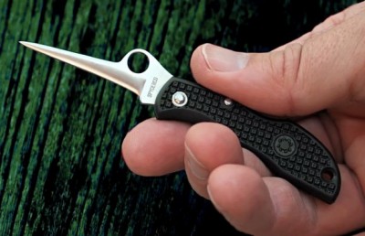 Spyderco-Mosquito-Feature-620x400.jpg