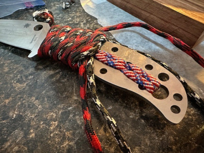 Only thing on the mule after cutting paracord away is oil build up.