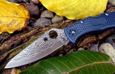 endela_knifejoy_damascus_08.jpg