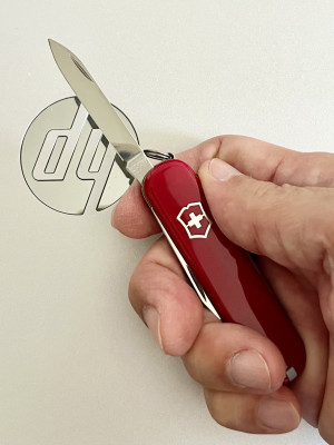Multitool Monday : back to office with the Victorinox Executive.